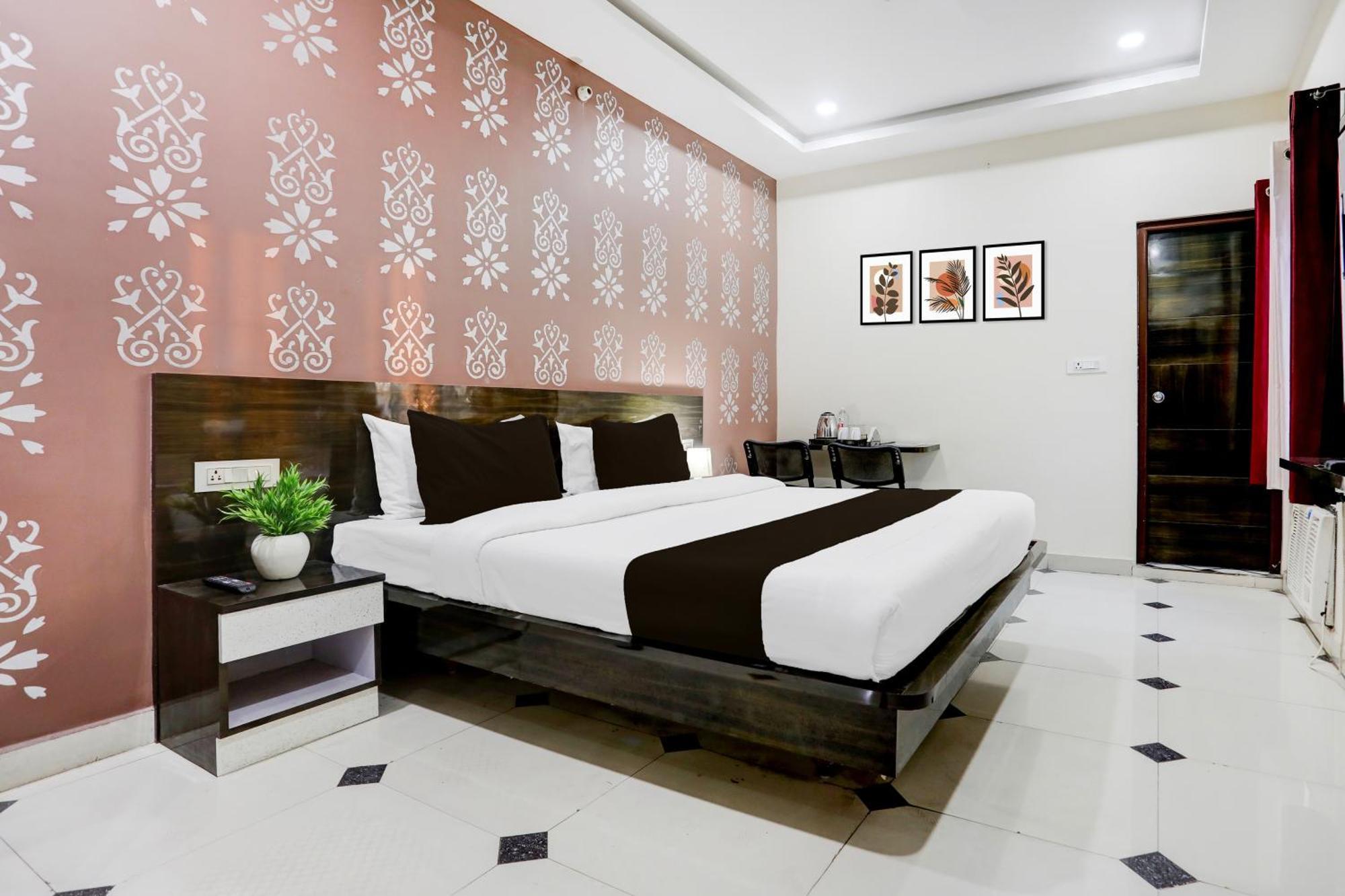 l'Hotel Super Townhouse Gida Near Rto Office Gorakhpur Esterno foto
